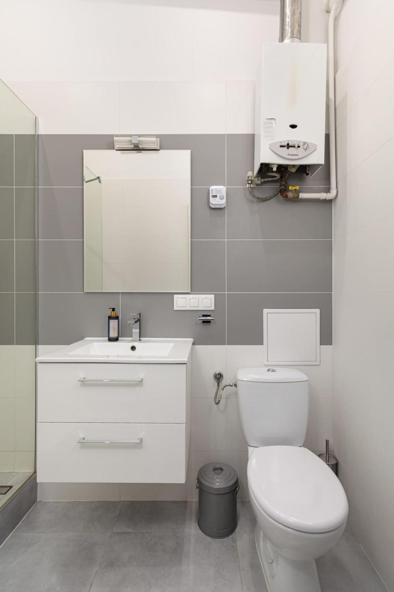 Stylish Apartment Swietojanska By Noclegi Renters Warszawa Eksteriør bilde